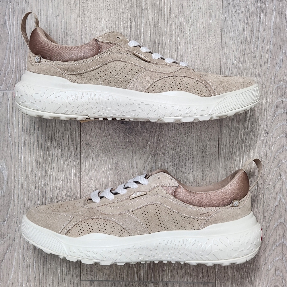 Vans UltraRange Neo VR3 All Terrain Lightweight Shoes Mens Sizes New MSRP $125